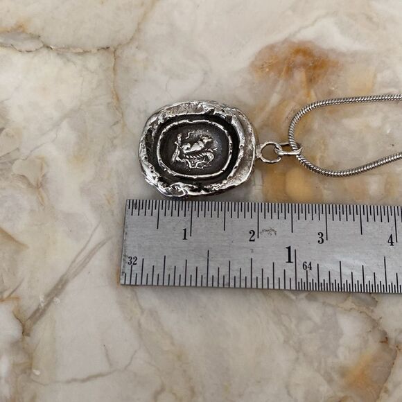 Pyrrha Squirrel Talisman 925 Sterling Silver - Picture 11 of 12